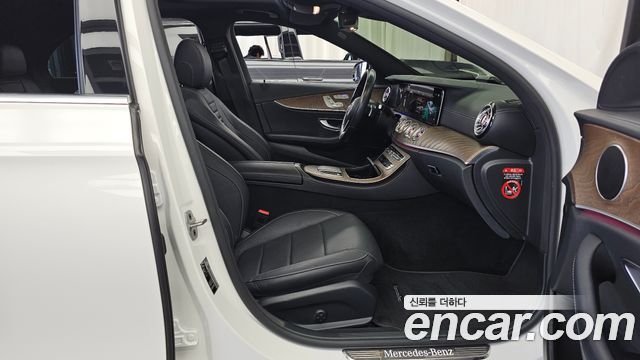 Mercedes-Benz E-Class (W213) E250 Exclusive 2021 — фото 11
