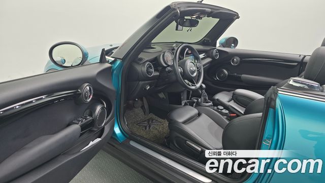 MINI Cooper Convertible Standard 3rd Generation 2017 — фото 10