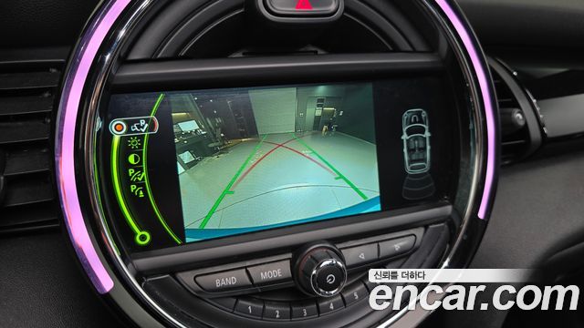 MINI Cooper Convertible Standard 3rd Generation 2017 — фото 14