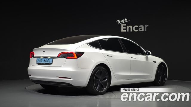 Tesla Model 3 Standard Range Plue RWD 2020 — фото 2
