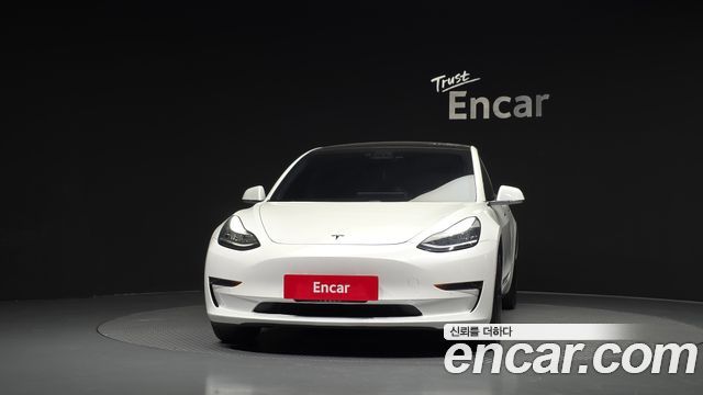 Tesla Model 3 Standard Range Plue RWD 2020 — фото 3
