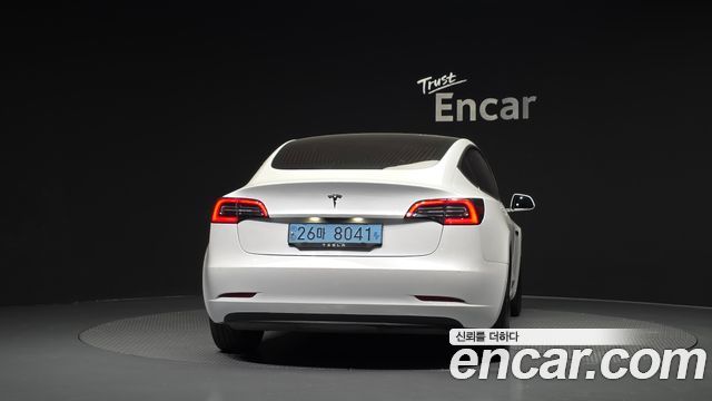 Tesla Model 3 Standard Range Plue RWD 2020 — фото 4