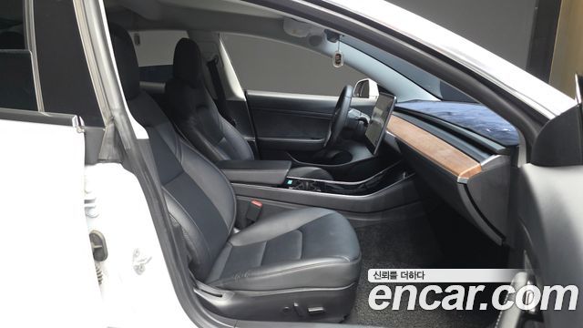 Tesla Model 3 Standard Range Plue RWD 2020 — фото 11