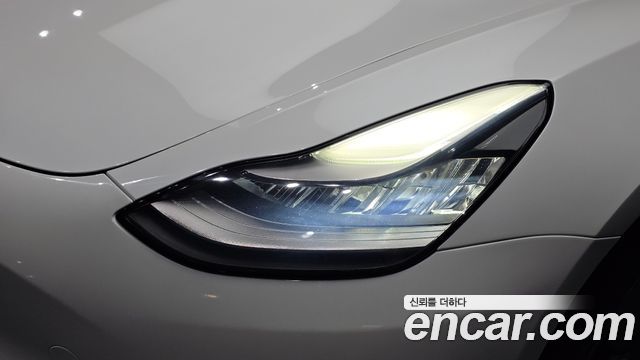 Tesla Model 3 Standard Range Plue RWD 2020 — фото 22