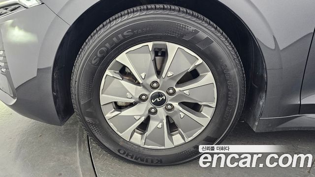 Kia K5 Hybrid (III) Trendy 2023 — фото 5