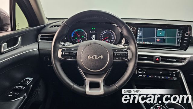 Kia K5 Hybrid (III) Trendy 2023 — фото 14