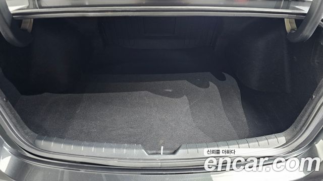 Kia K5 Hybrid (III) Trendy 2023 — фото 16