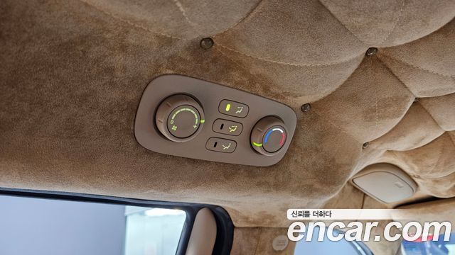 Kia Carnival R New Carnival Limousine GLX High-Deluxe 2013 — фото 30