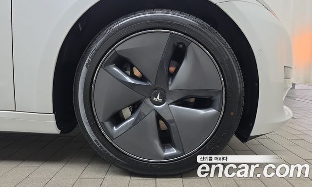 Tesla Model 3 Long Range AWD 2020 — фото 21
