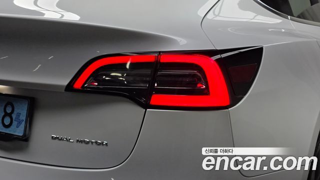 Tesla Model 3 Long Range AWD 2020 — фото 23