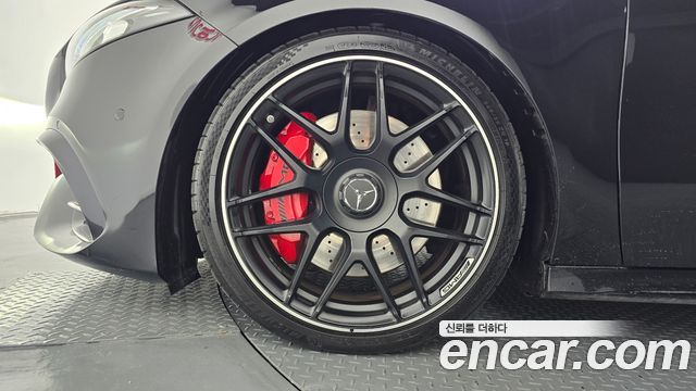 Mercedes-Benz A-Class (W177) AMG A45 4MAITC+ Hatchback 2023 — фото 5