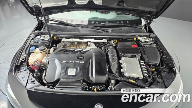Mercedes-Benz A-Class (W177) AMG A45 4MAITC+ Hatchback 2023 — фото 6