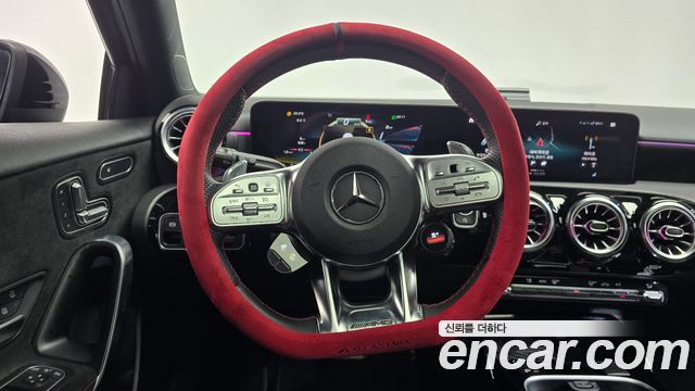 Mercedes-Benz A-Class (W177) AMG A45 4MAITC+ Hatchback 2023 — фото 13