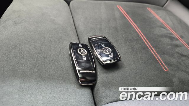 Mercedes-Benz A-Class (W177) AMG A45 4MAITC+ Hatchback 2023 — фото 15