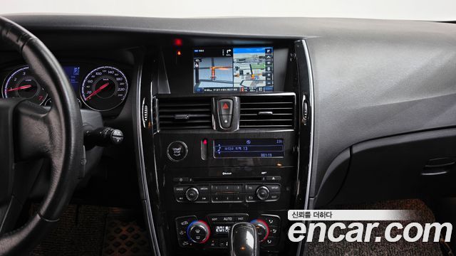 Renault Korea SM7 Nova LPLI 2.0 LPe Disabled 2017 — фото 12