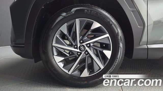 Hyundai Tucson (NX4) Gasoline 1.6 Turbo 2WD Premium 2021 — фото 5