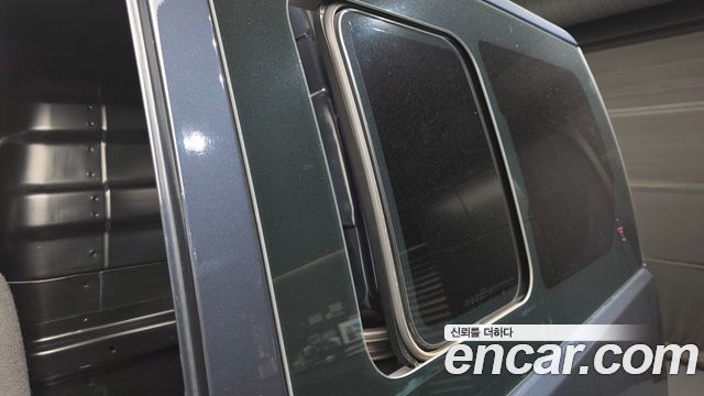 Hyundai Grand Starex 5-Seater VAN Smart 2017 — фото 23