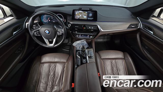 BMW 5 Series (G30) 520d xDrive M Sport Package Plus 2018 — фото 7