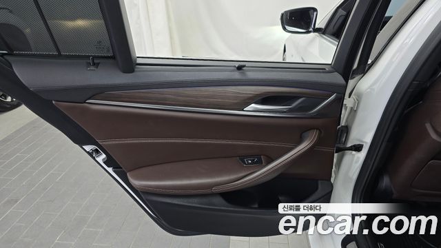 BMW 5 Series (G30) 520d xDrive M Sport Package Plus 2018 — фото 25