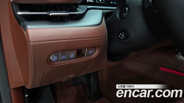 Genesis G90 (RS4) Gasoline 3.5 Turbo AWD 2022 — фото 18
