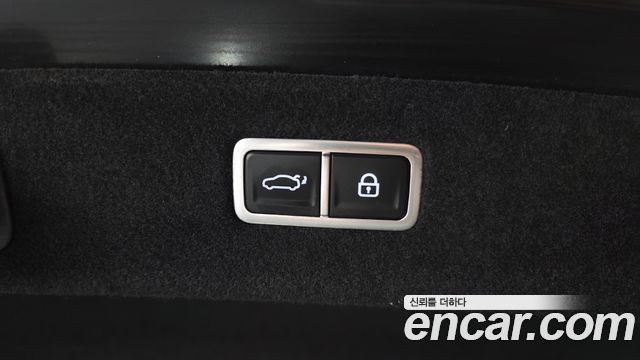 Genesis G90 (RS4) Gasoline 3.5 Turbo AWD 2022 — фото 20