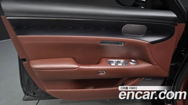 Genesis G90 (RS4) Gasoline 3.5 Turbo AWD 2022 — фото 24