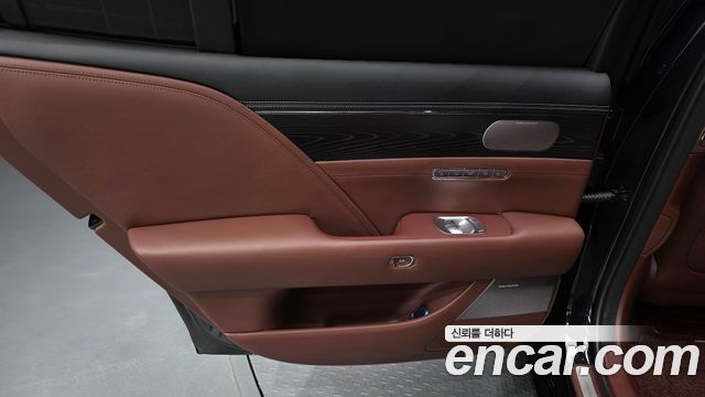 Genesis G90 (RS4) Gasoline 3.5 Turbo AWD 2022 — фото 25