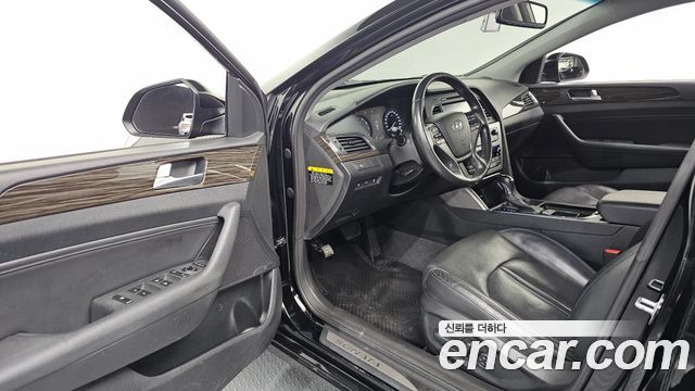 Hyundai Sonata (LF) 2.0 Premium 2015 — фото 10