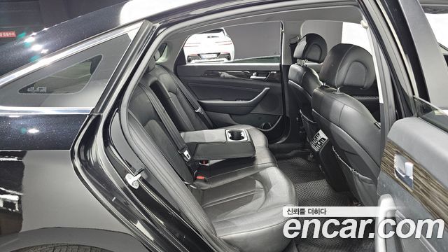 Hyundai Sonata (LF) 2.0 Premium 2015 — фото 11