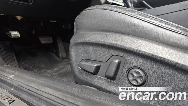 Hyundai Sonata (LF) 2.0 Premium 2015 — фото 30