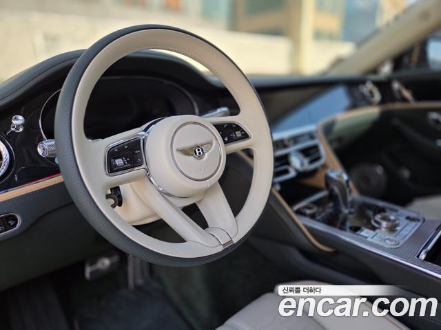 Bentley Flying Spur (IV) 4.0 Muliner 2025 — фото 17