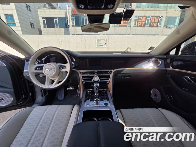 Bentley Flying Spur (IV) 4.0 Muliner 2025 — фото 21