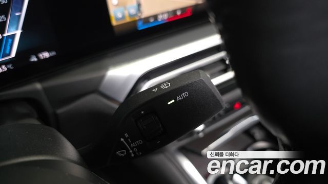 BMW i4 eDrive40 M Sports Pro 2023 — фото 36