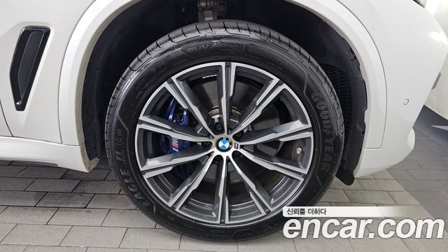 BMW X5 (G05) xDrive 30d M Sport 2019 — фото 21