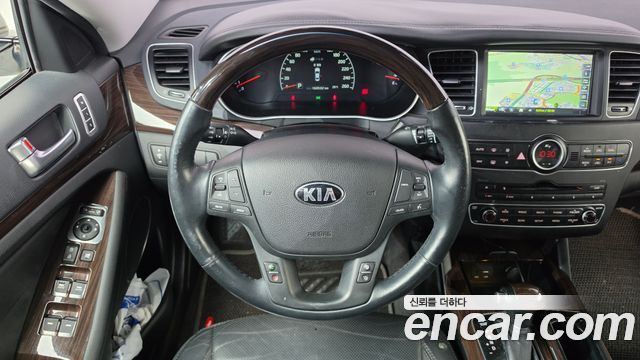 Kia K7 LPI 3.0 Prestige 2016 — фото 14