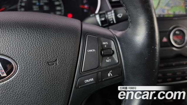Kia K7 LPI 3.0 Prestige 2016 — фото 17