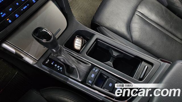 Hyundai Sonata (LF) 1.7 Diesel Smart Special 2016 — фото 9