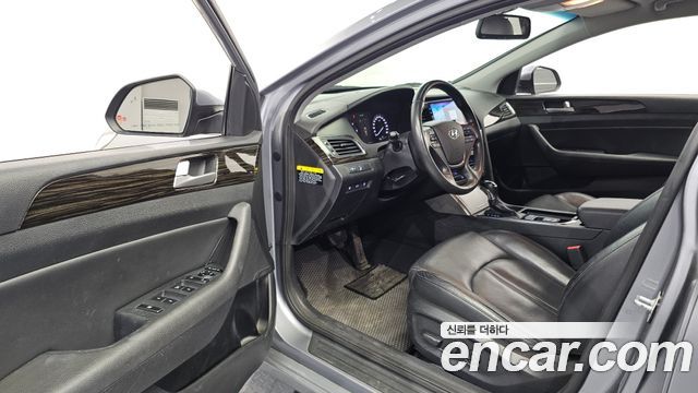 Hyundai Sonata (LF) 1.7 Diesel Smart Special 2016 — фото 10