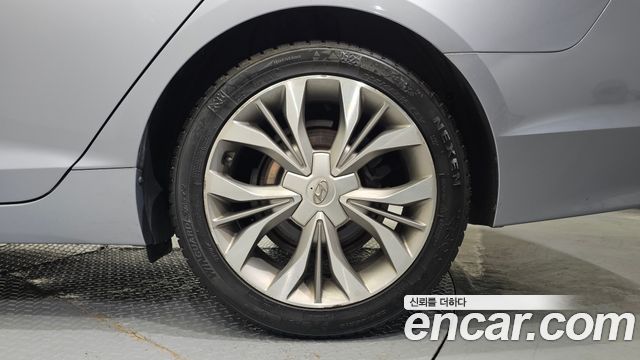 Hyundai Sonata (LF) 1.7 Diesel Smart Special 2016 — фото 21