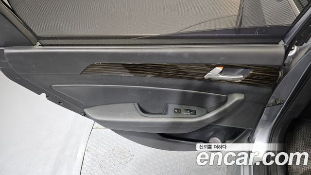 Hyundai Sonata (LF) 1.7 Diesel Smart Special 2016 — фото 25