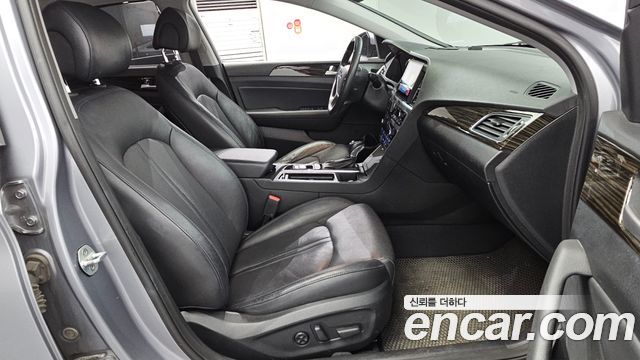 Hyundai Sonata (LF) 1.7 Diesel Smart Special 2016 — фото 26
