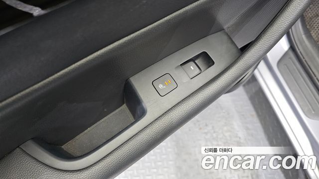 Hyundai Sonata (LF) 1.7 Diesel Smart Special 2016 — фото 29