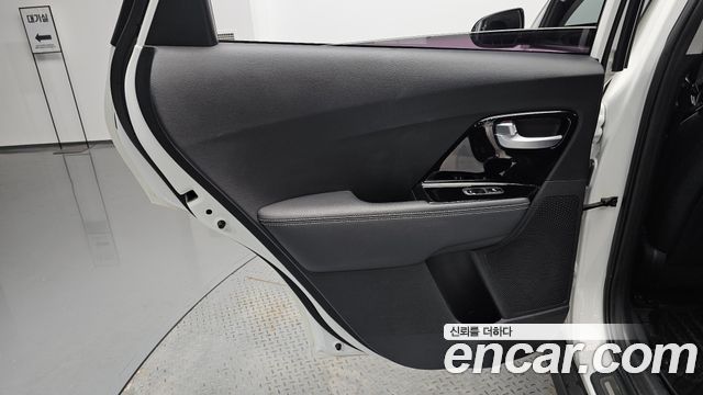 Kia Niro EV Noblesse 2019 — фото 25
