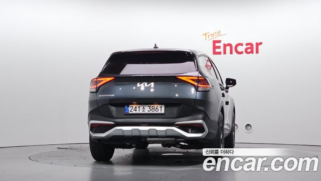Kia Sportage (V) Diesel 2.0 2WD Trendy 2022 — фото 4
