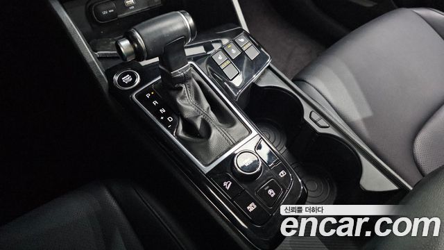Kia Sportage (V) Diesel 2.0 2WD Trendy 2022 — фото 9