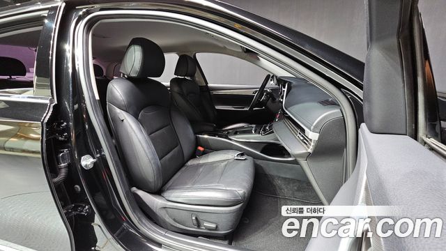 Hyundai Grandeur (IG) 2.5 Premium Choice 2021 — фото 26