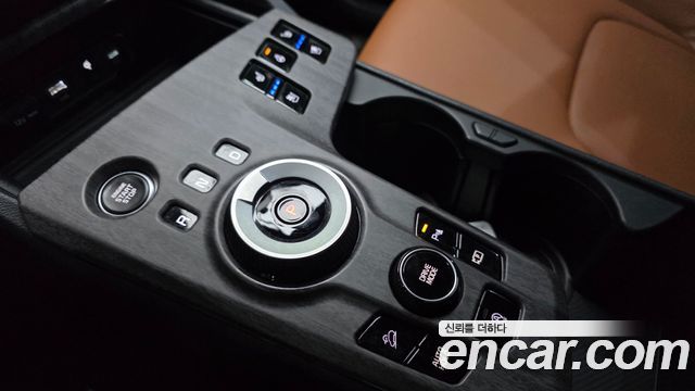 Kia Sportage (V) Gasoline 1.6 Turbo 2WD Nobleless 2024 — фото 9