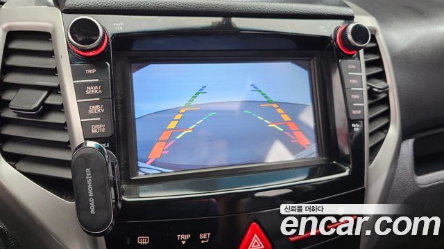 KG Mobility (SsangYong) Tivoli Diesel VX 2WD 2016 — фото 17
