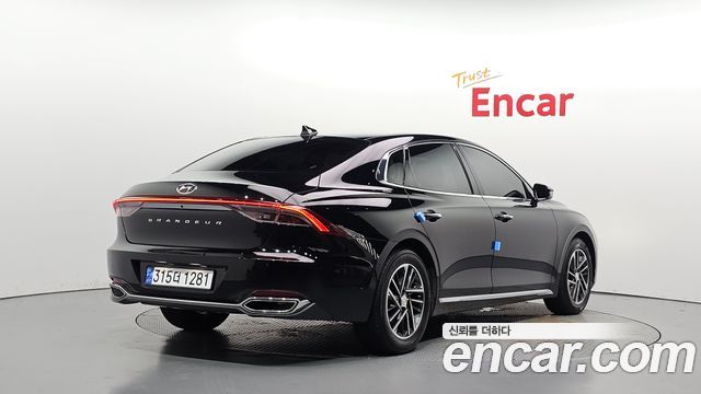 Hyundai Grandeur (IG) 2.5 Premium 2022 — фото 2