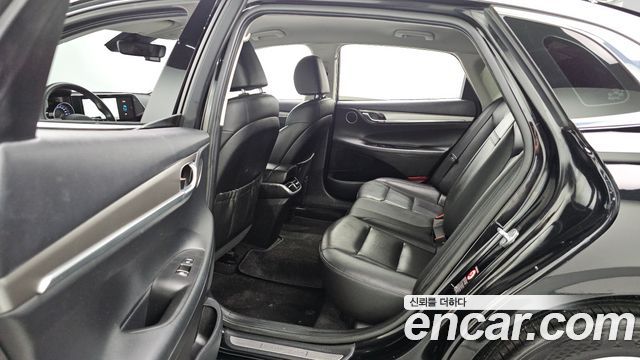 Hyundai Grandeur (IG) 2.5 Premium 2022 — фото 11